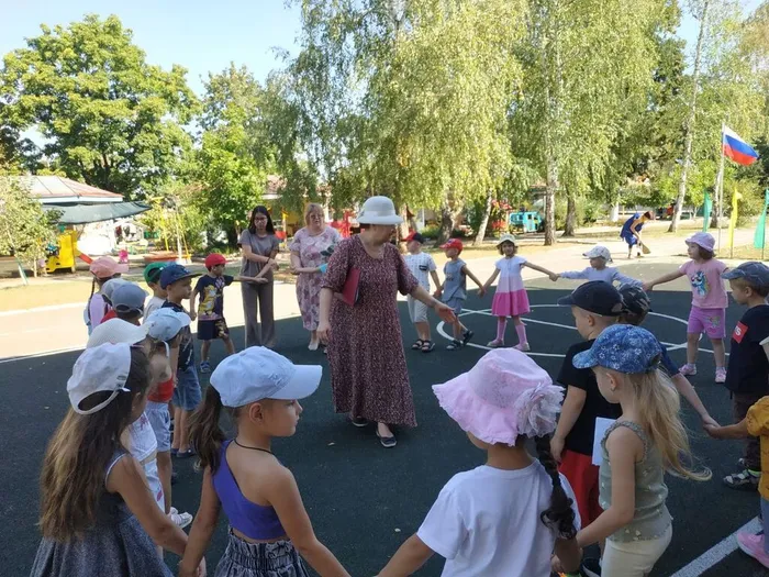 photo_5278256134244931321_y