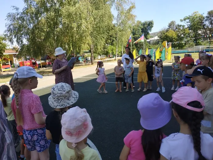 photo_5278256134244931226_y